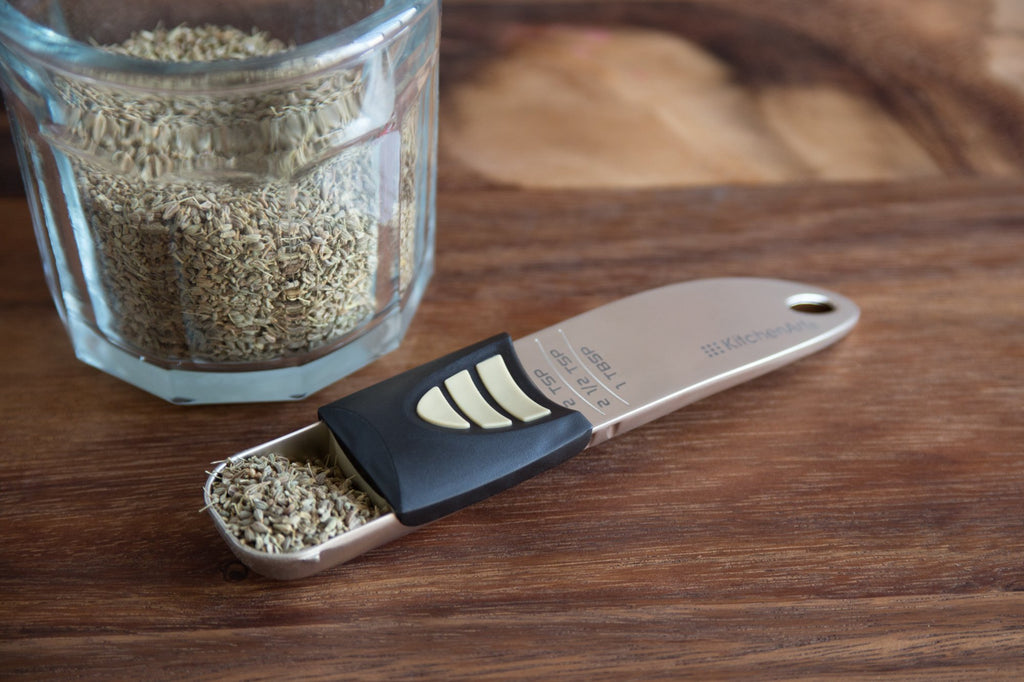 Adjustable Measuring Cup and Spoon Set 4 Piece