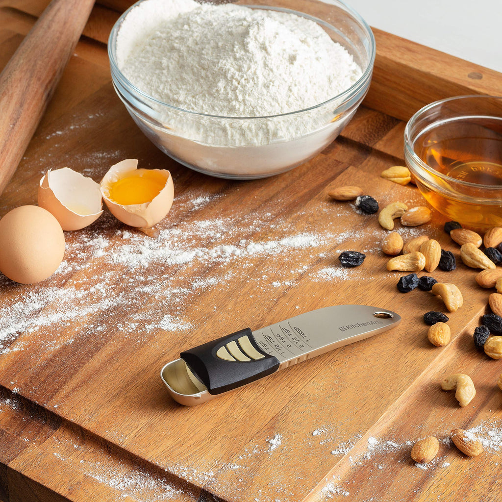 Adjustable Measuring Cup and Spoon Set 4 Piece